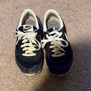 Nike Classic Black and White Running Shoes